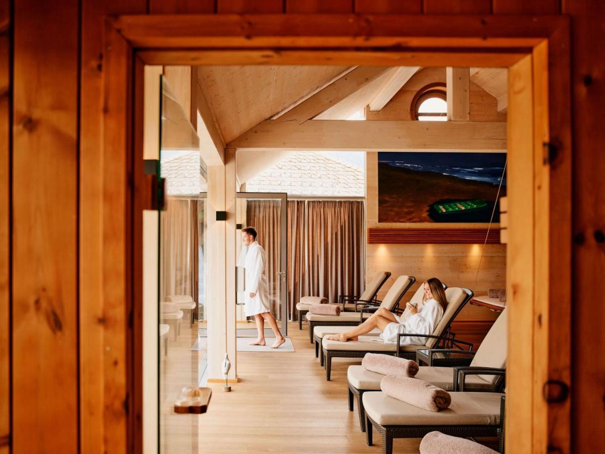 Tauroa Seehotel กรุนเดิลเซ ภายนอก รูปภาพ