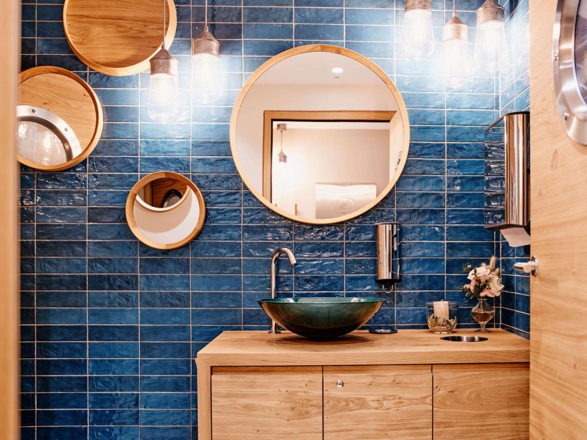 Tauroa Seehotel กรุนเดิลเซ ภายนอก รูปภาพ