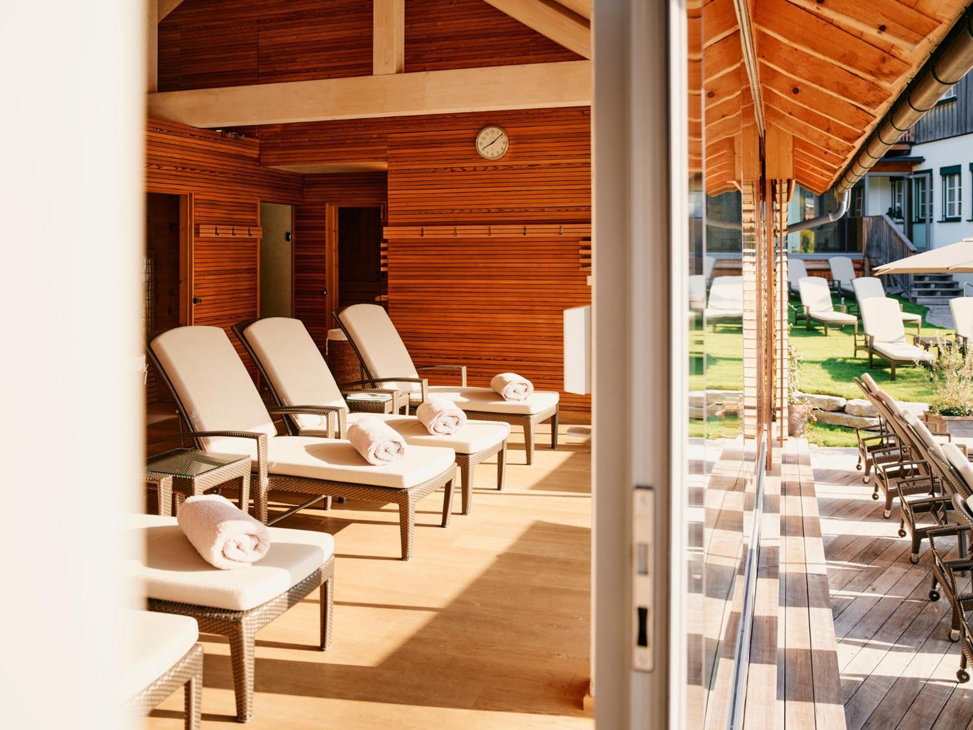 Tauroa Seehotel กรุนเดิลเซ ภายนอก รูปภาพ